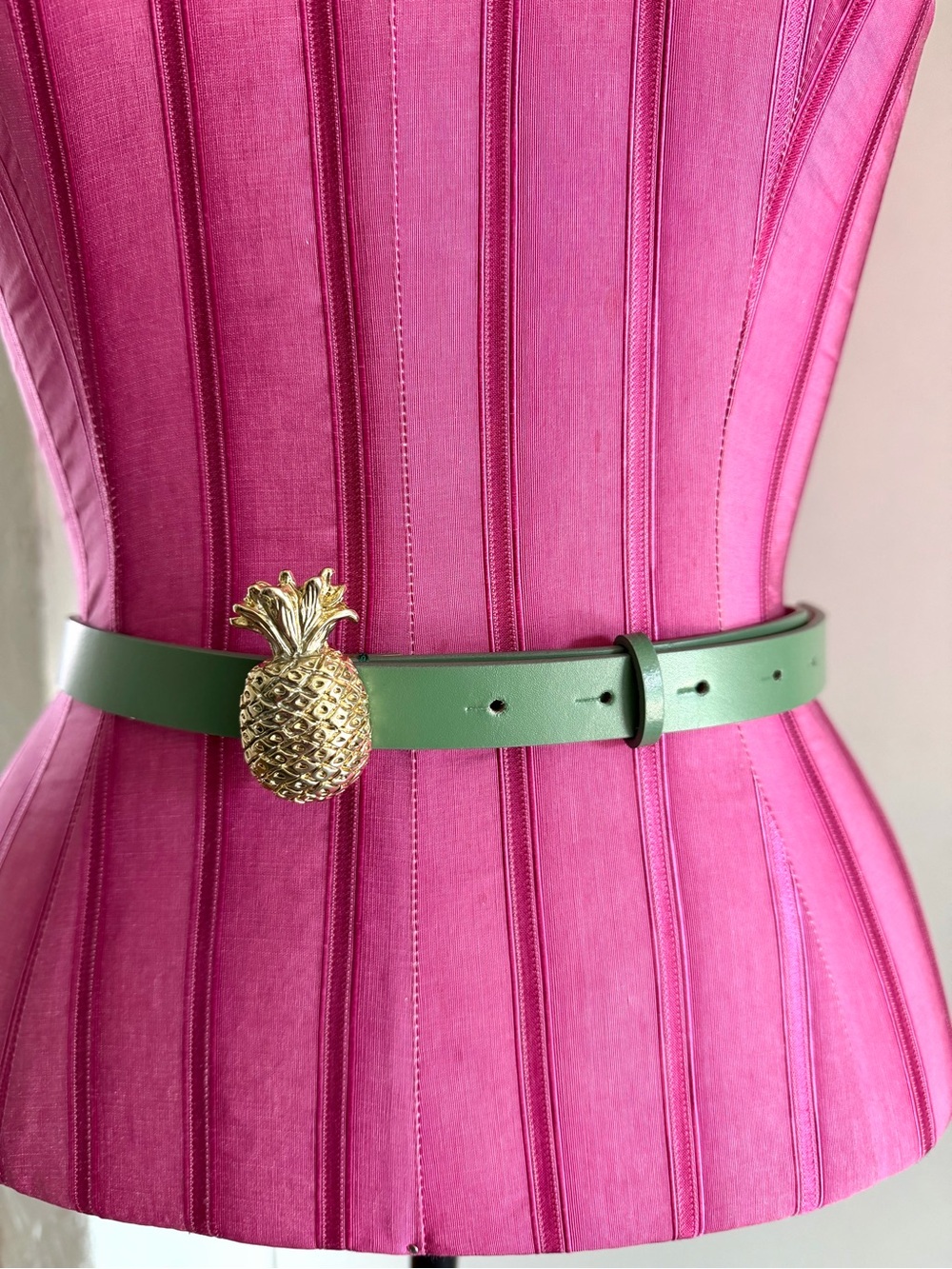 Talbots Green Pineapple Buckle Leather Belt - XS